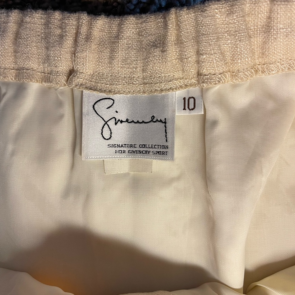 Givenchy Elegant Raw Silk, Cream Women's Vintage Skirt | Size 10 - Picture 2 of 6